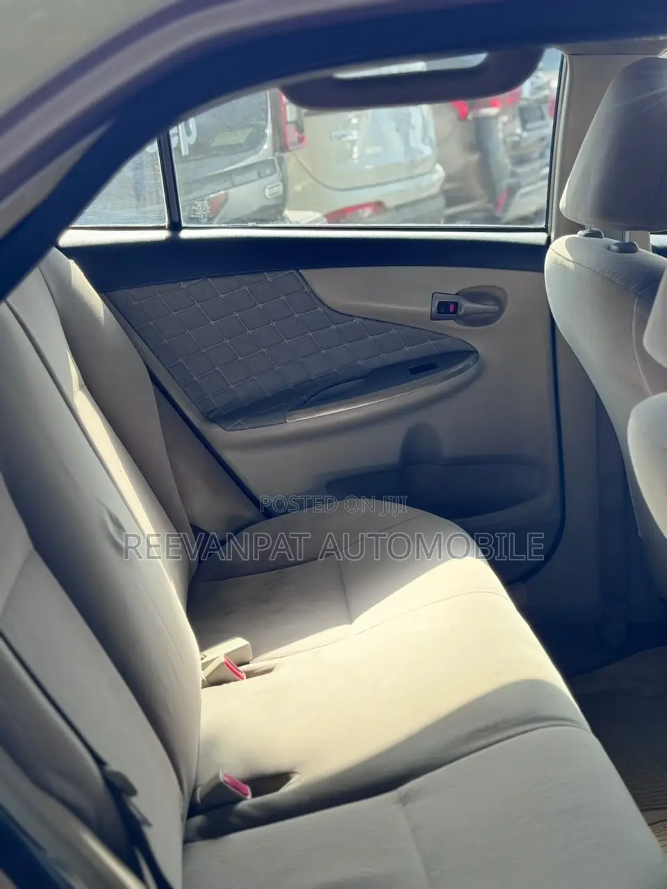 Toyota Corolla 2011 Brown