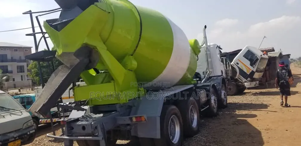 Concret Mixture and Concret Pump to Rent