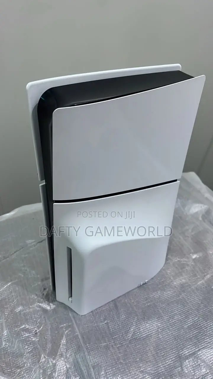 PS5 Slim Uk Used With 8 Loaded Games