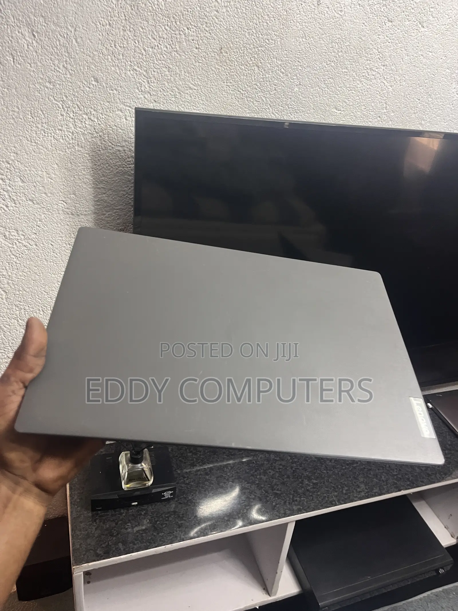 Laptop Lenovo 8GB AMD Ryzen 5 SSD 256GB
