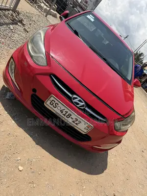 Hyundai Accent 2015 Red