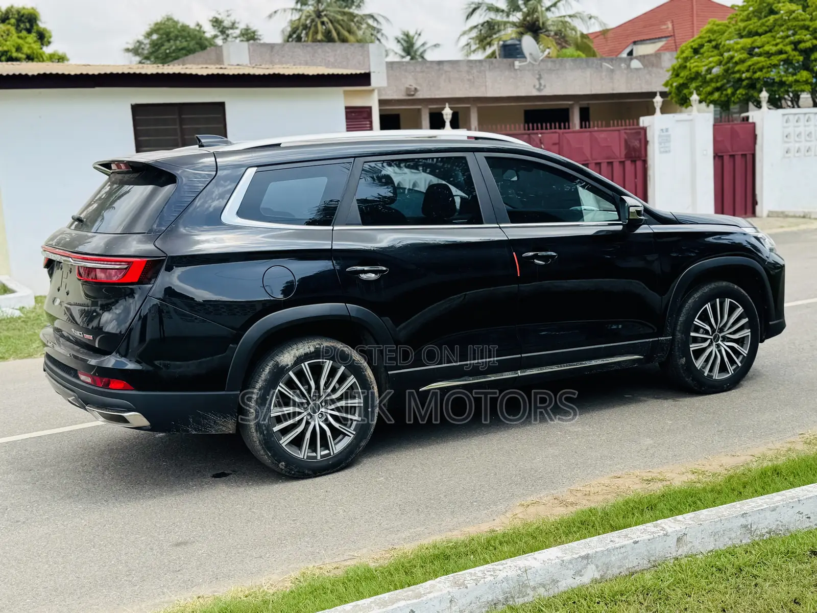 Jetour X90 Plus 1.5 FWD 2022 Black
