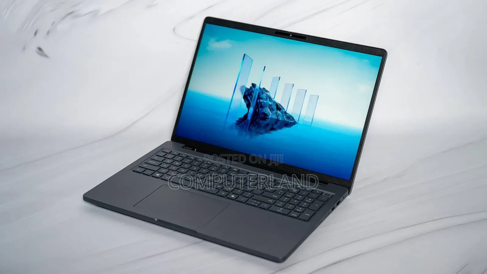New Laptop Dell Pro Max 16 32GB Intel Core Ultra 9 SSD 2T