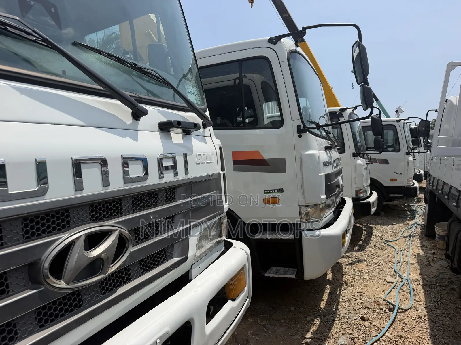 15 Tons Heavy Duty Hyundai Crane