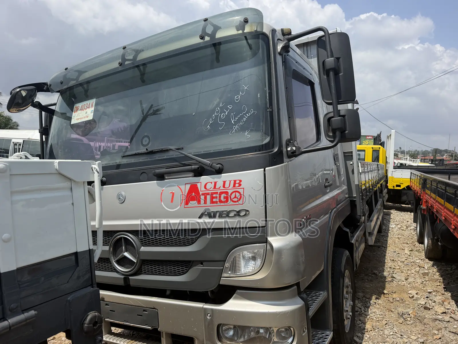 Long Atego Truck
