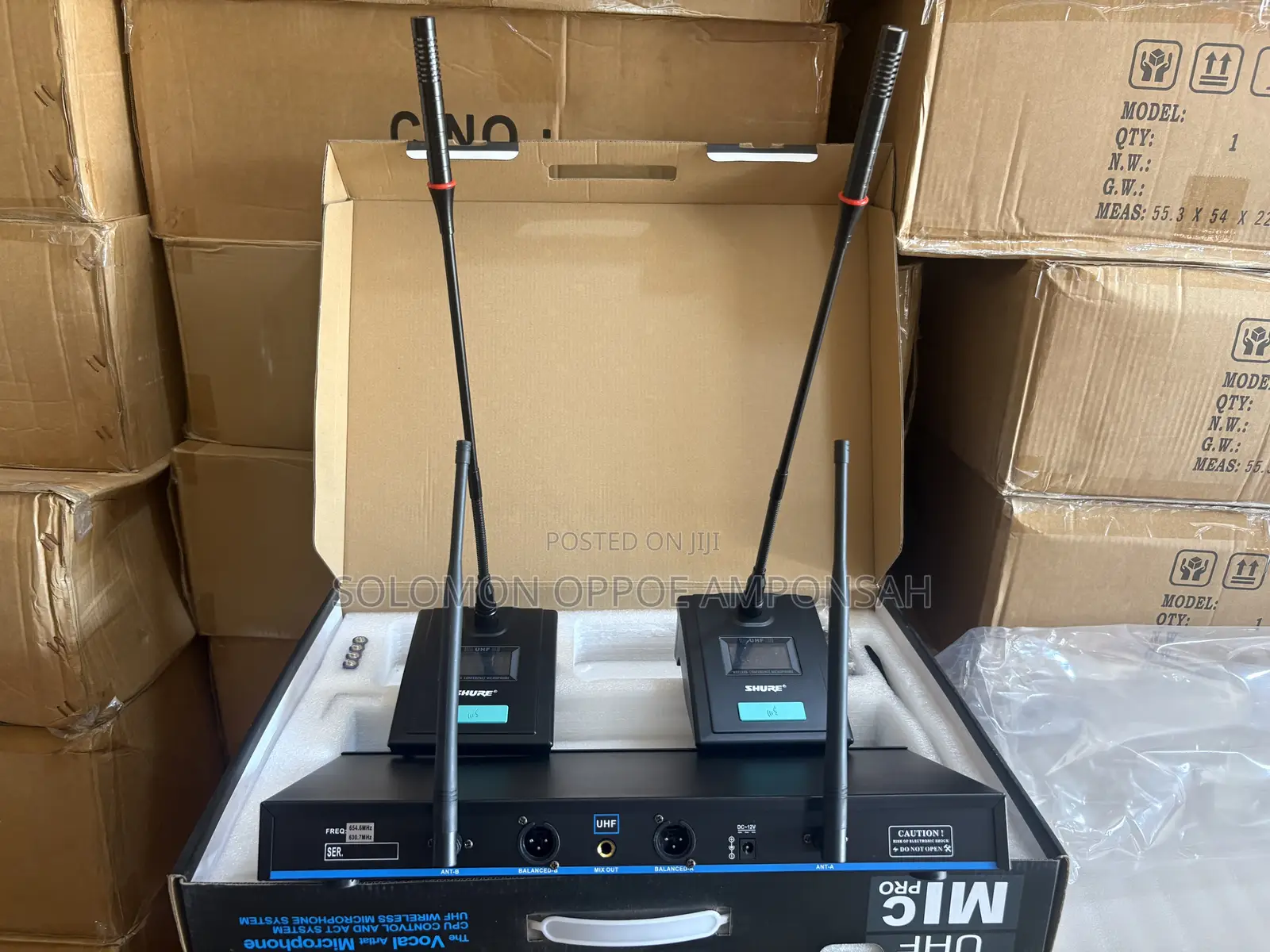 Shure Professional Wireless Microphone System Box