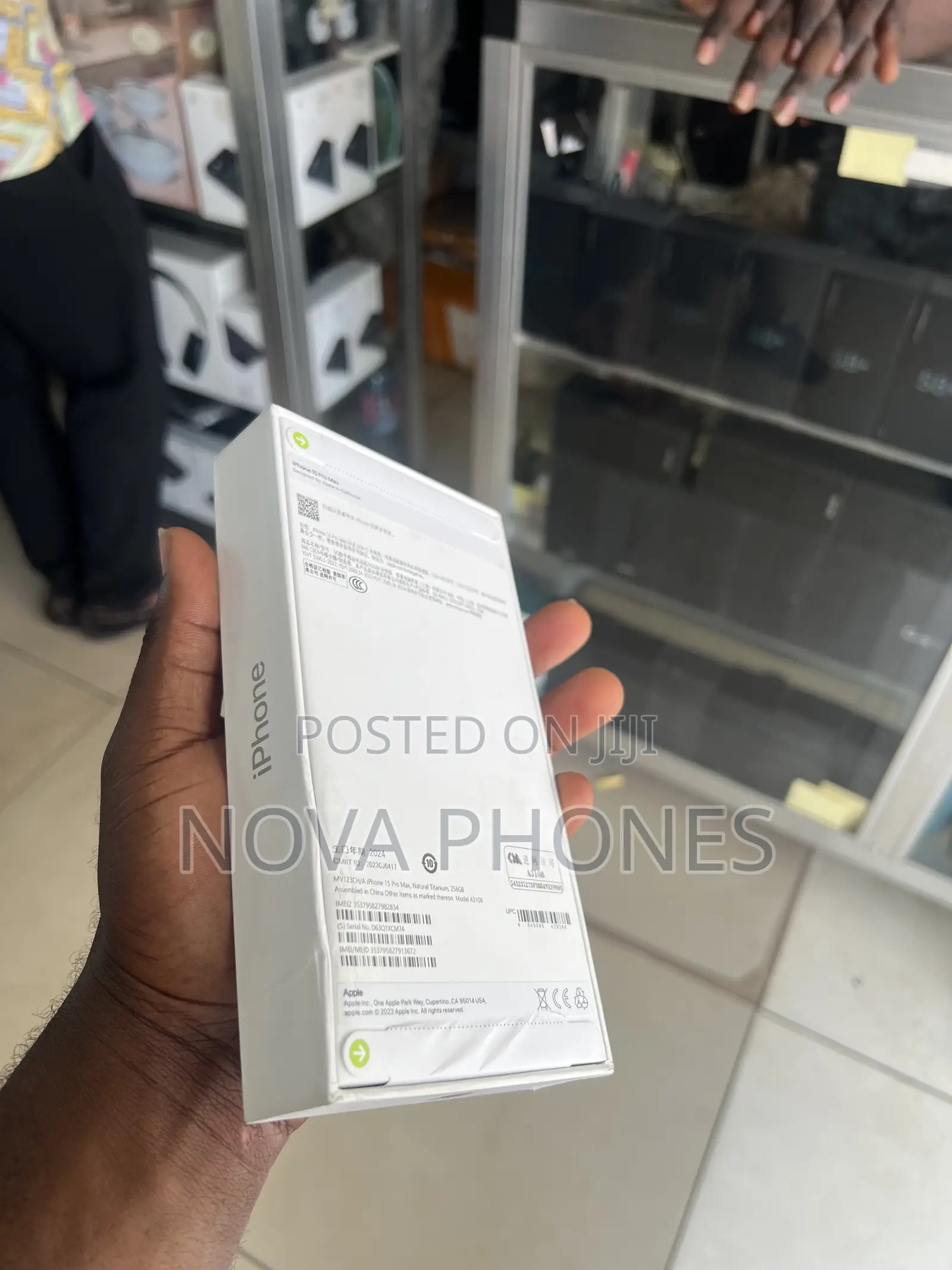 New Apple iPhone 15 Pro Max 256 GB Black