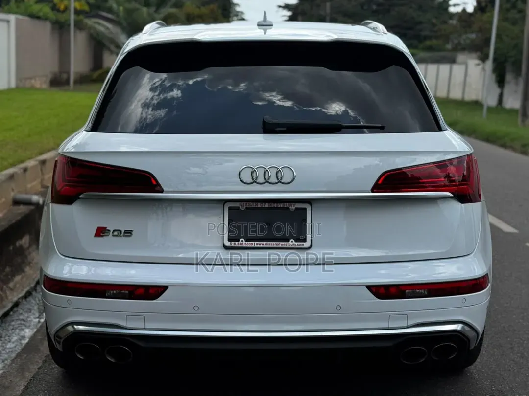 Audi Q5 2023 White