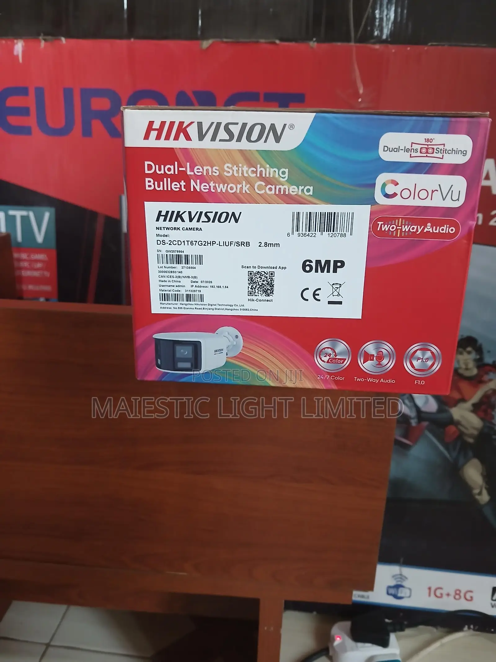 HIKVISION Dual-Lens Stitching Bullet Network Camera