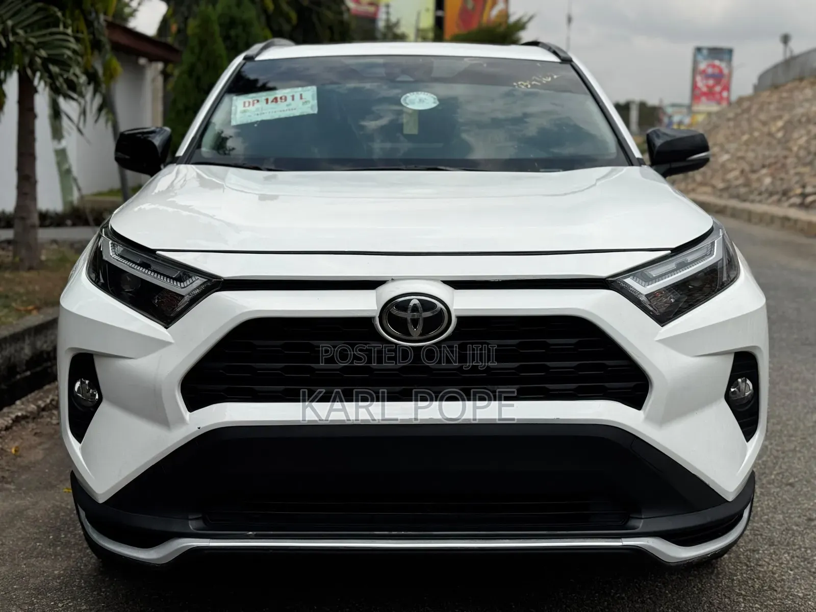 Toyota RAV4 2025 White