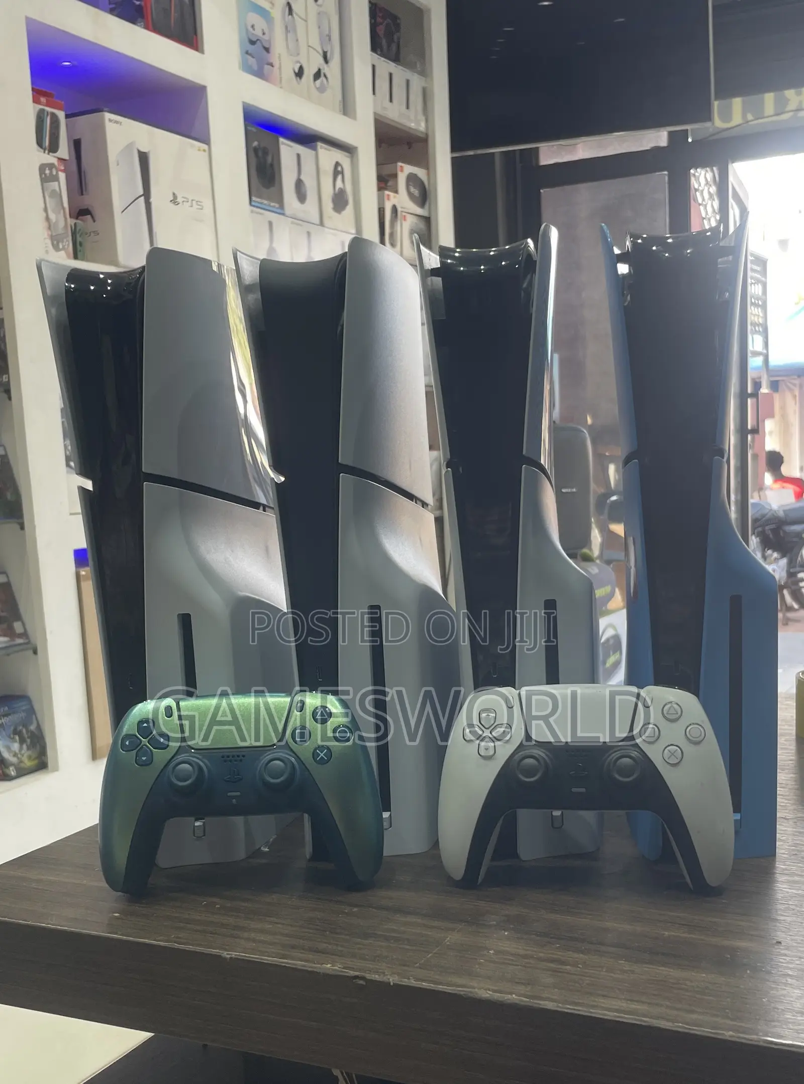 PS5 Slim Standard Edition 1TB Disc Version – UK Used