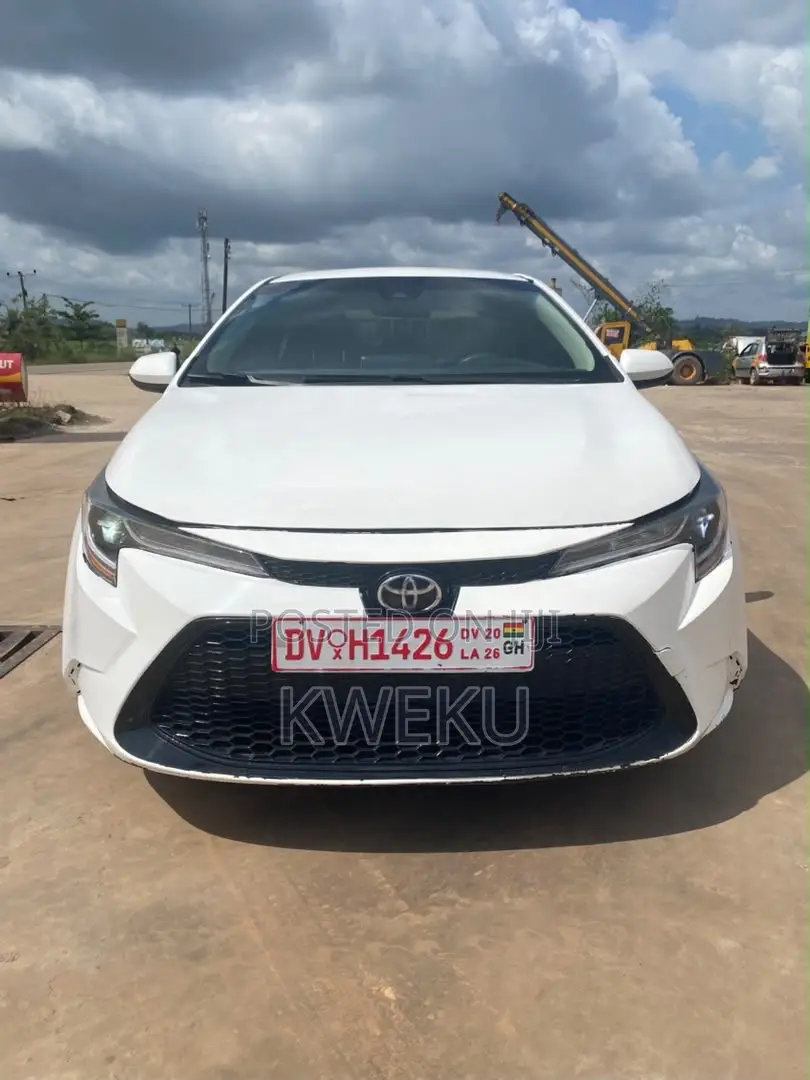 Toyota Corolla 2020 White