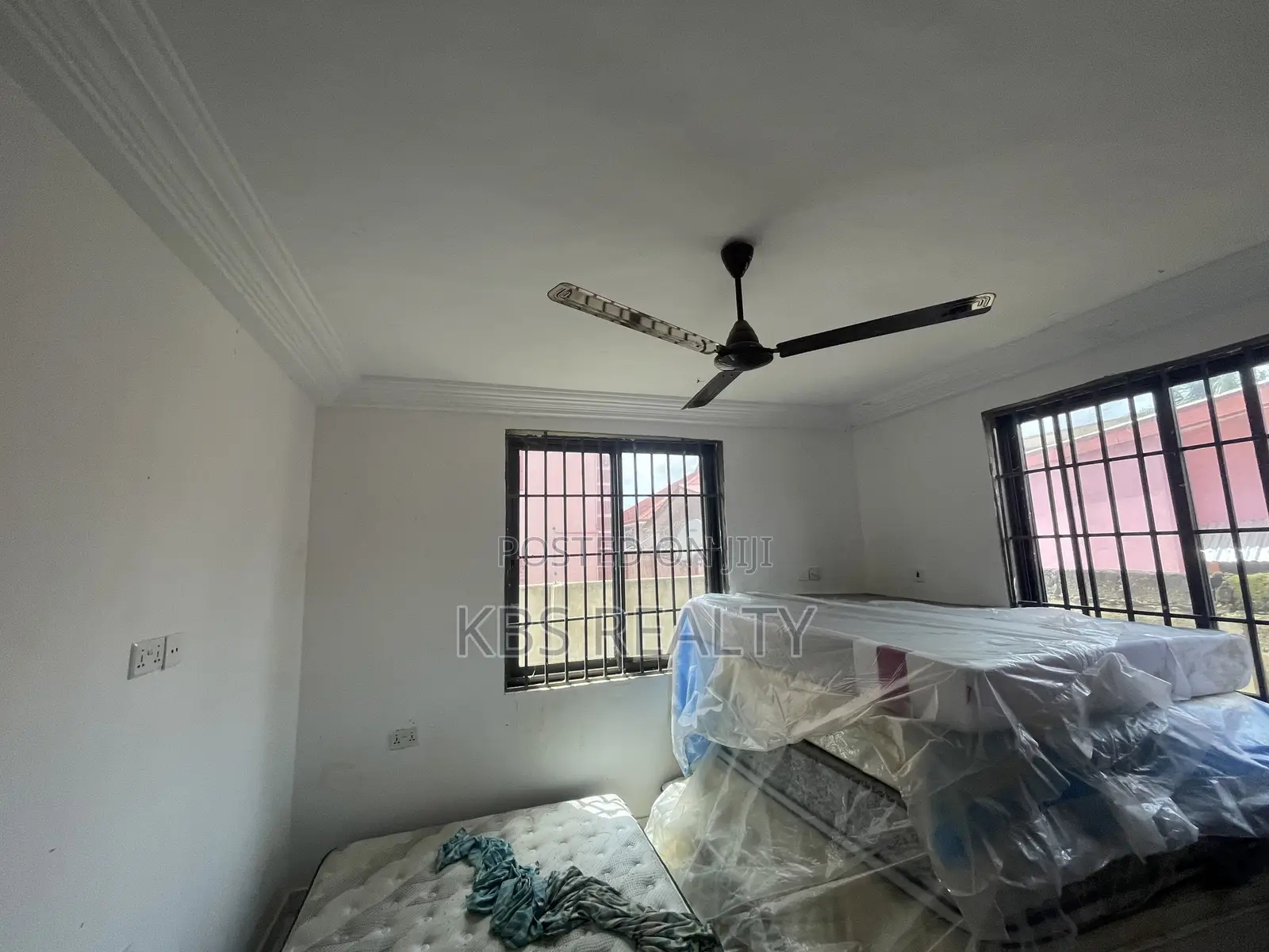 4bdrm Duplex in Ahodwo Daban, Kumasi Metropolitan for rent