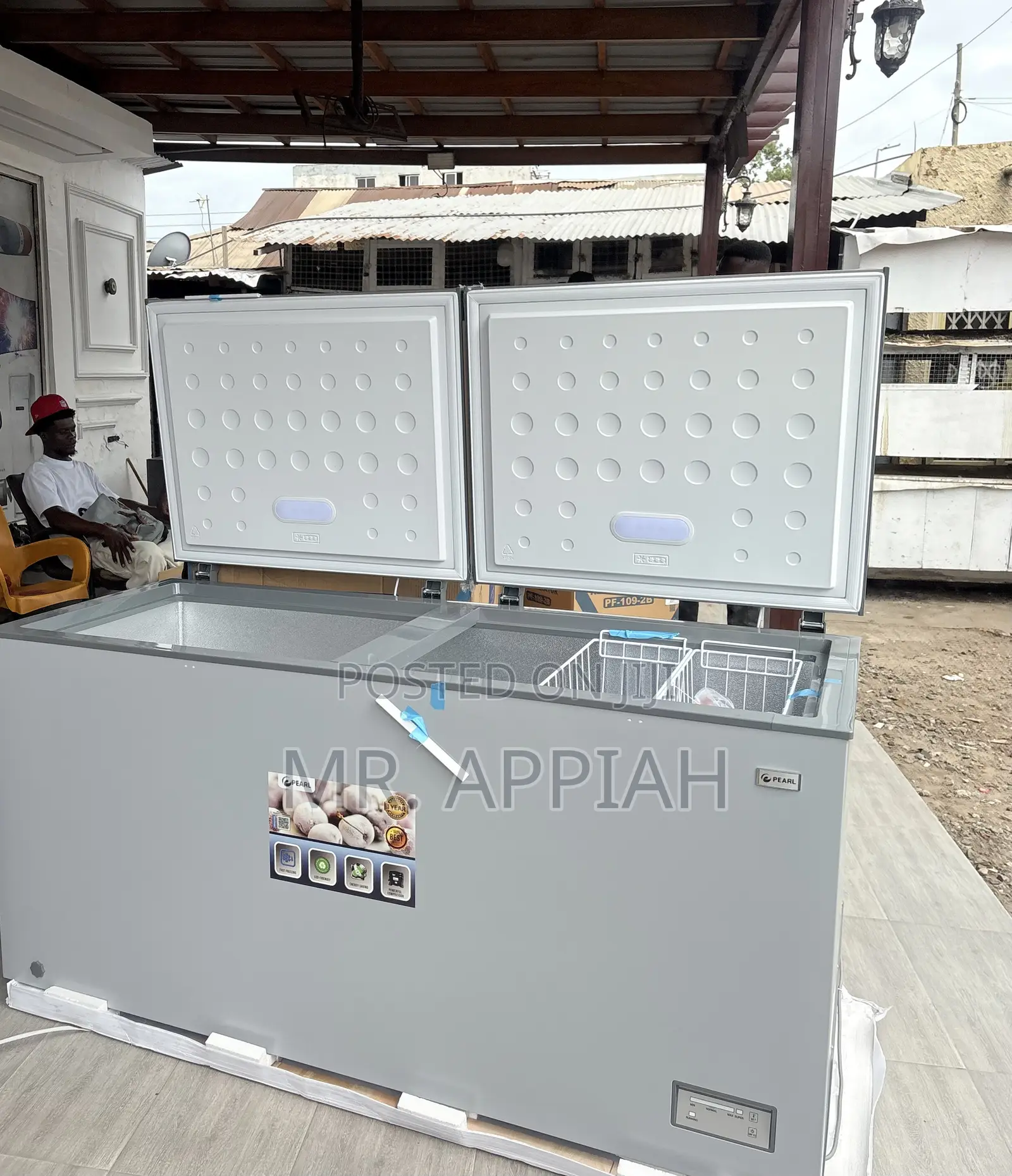 Get Authentic Pearl 508L PCF-6040-1A 2 Door Chest Freezer