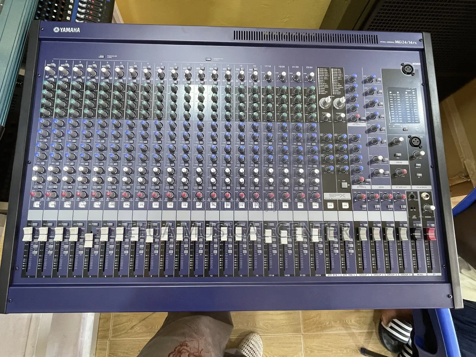 Yamaha MG24 Channels Raw Mixer Console