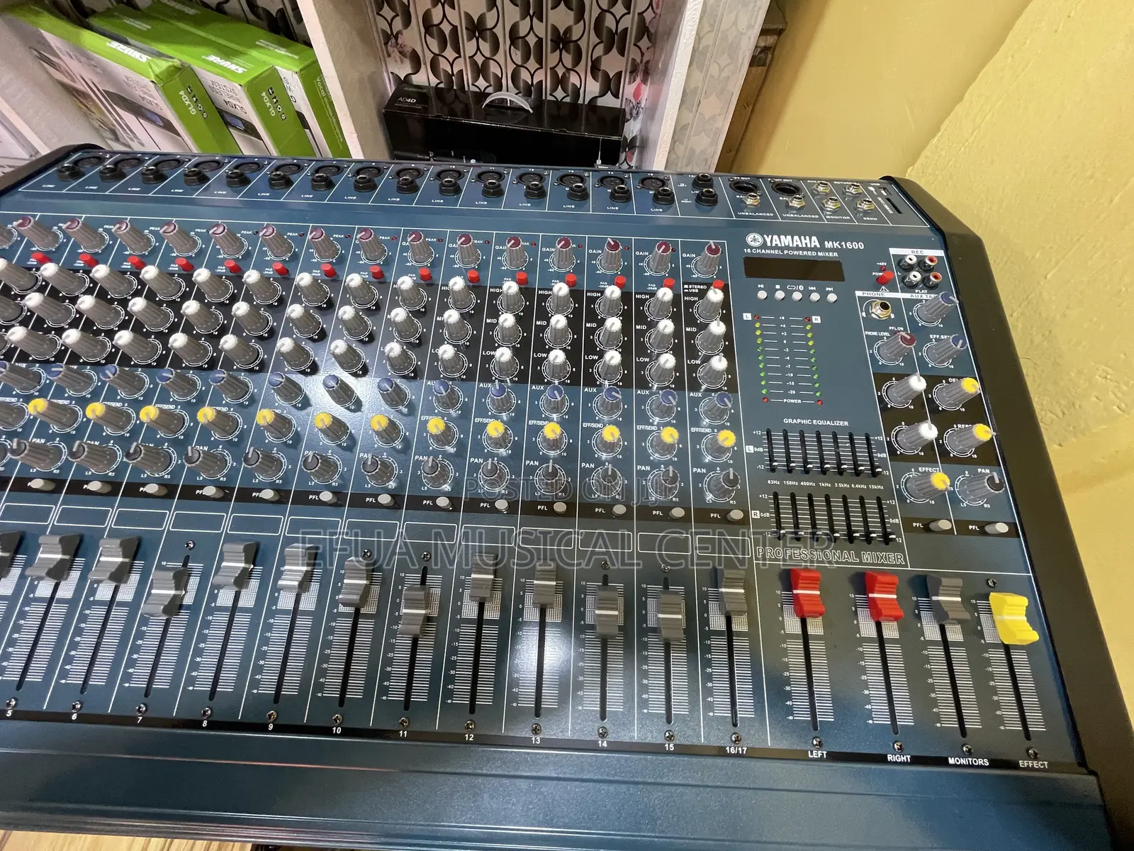 Yamaha MG1600 Channel Raw Mixer