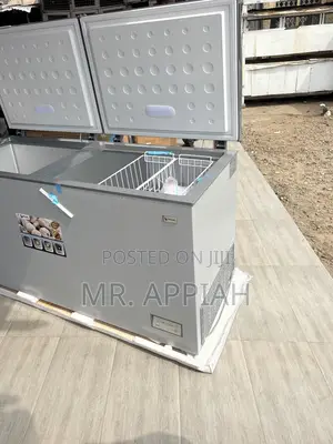 Efficient Cooling Pearl PCF-6040-1A Chest Freezer