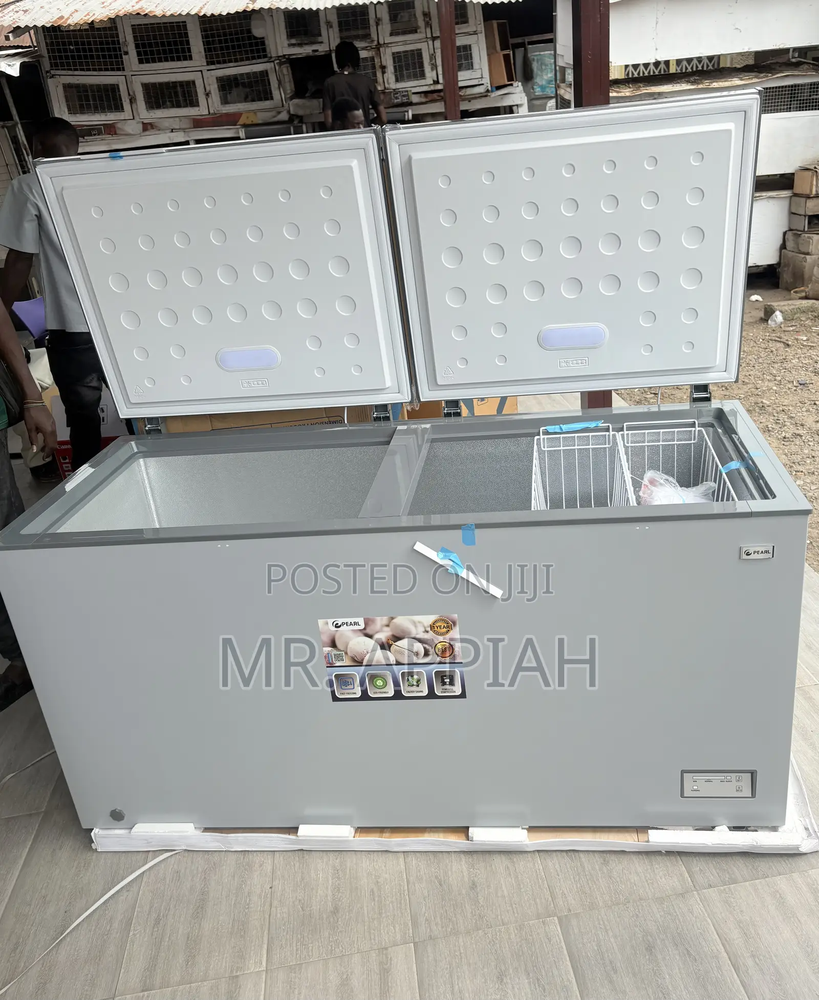 Efficient Cooling Pearl PCF-6040-1A Chest Freezer