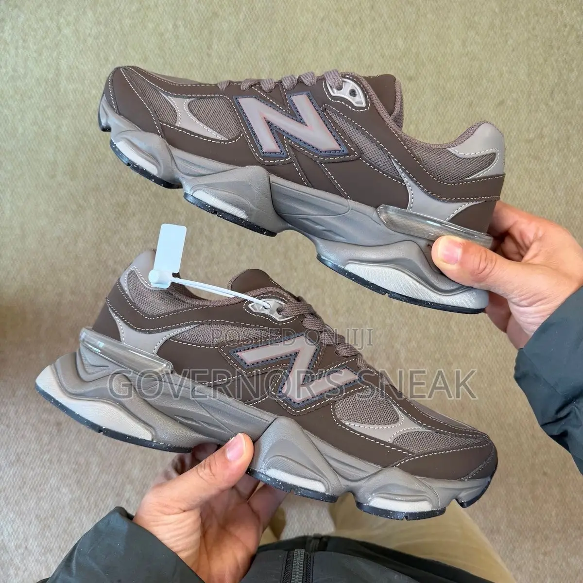 New Balance 9060 Mono Cortado