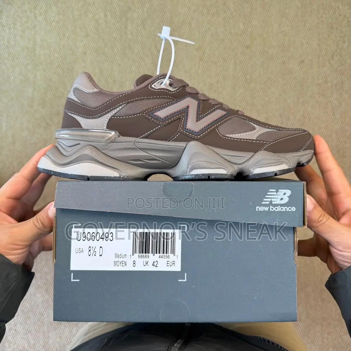 New Balance 9060 Mono Cortado