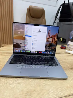 Laptop Apple MacBook Pro 2023 M3 8GB Apple M3 SSD 512GB