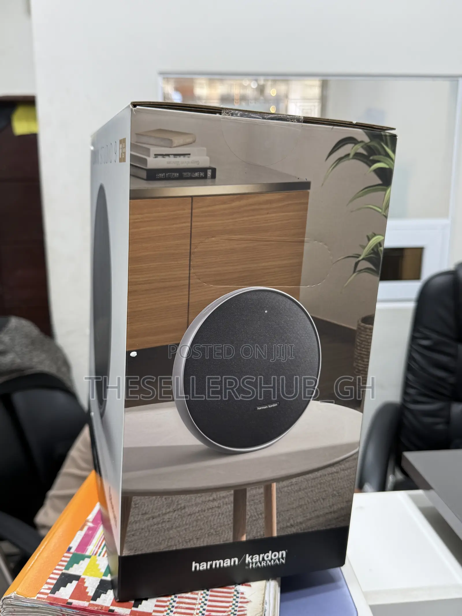 Harman Kardon Onyx Studio 9