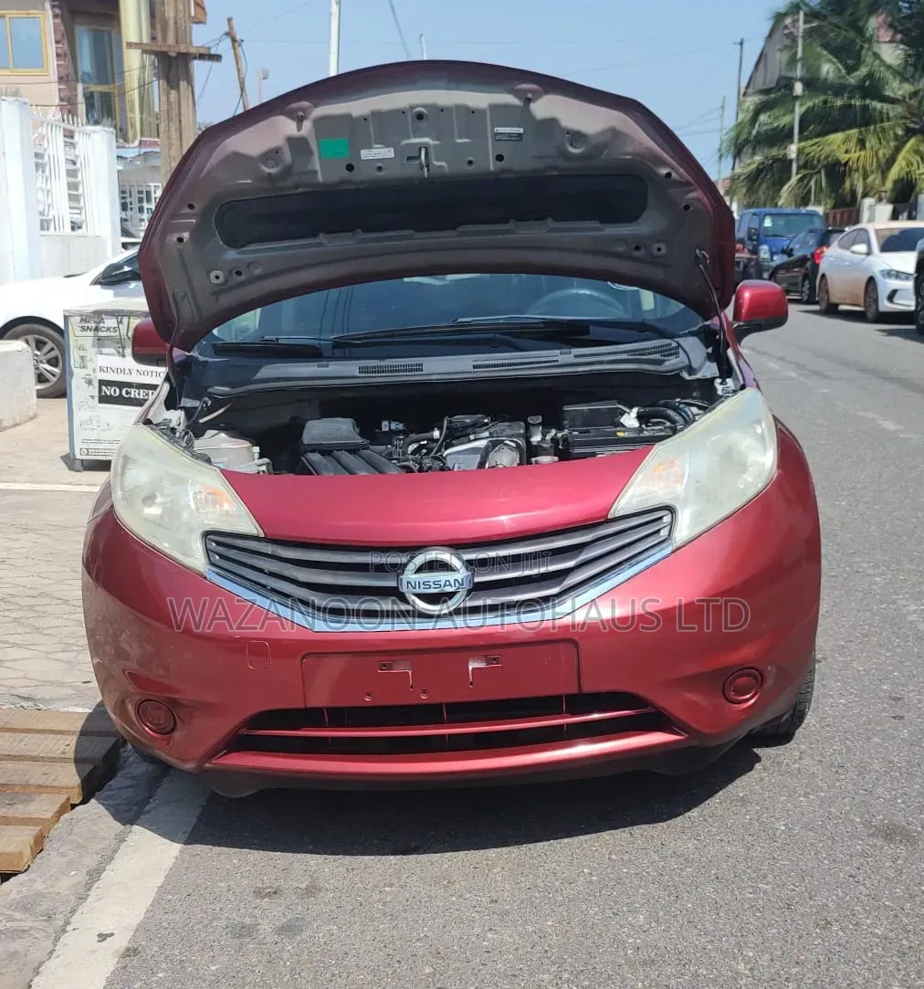 Nissan Note 1.6 Petrol 2016 Red