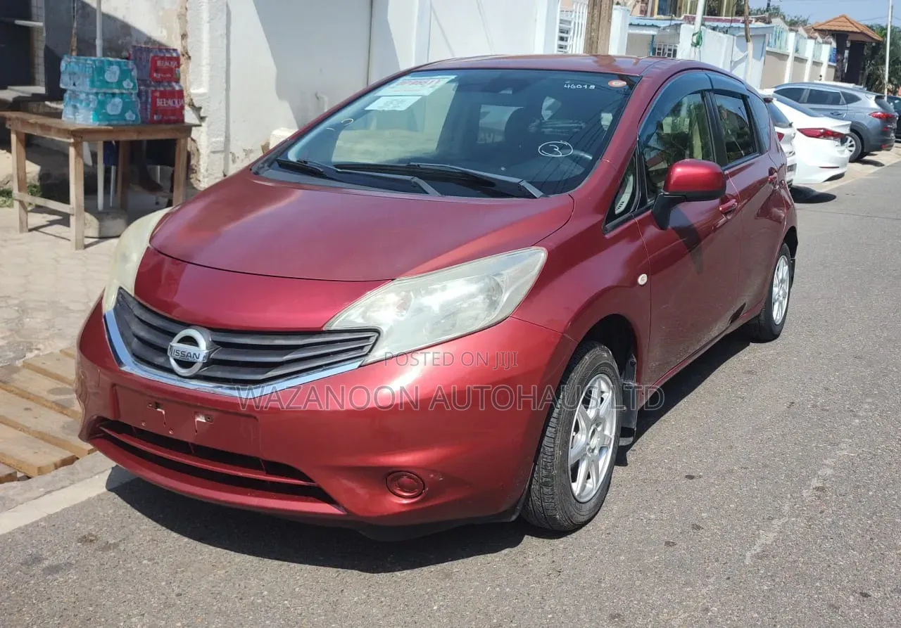 Nissan Note 1.6 Petrol 2016 Red