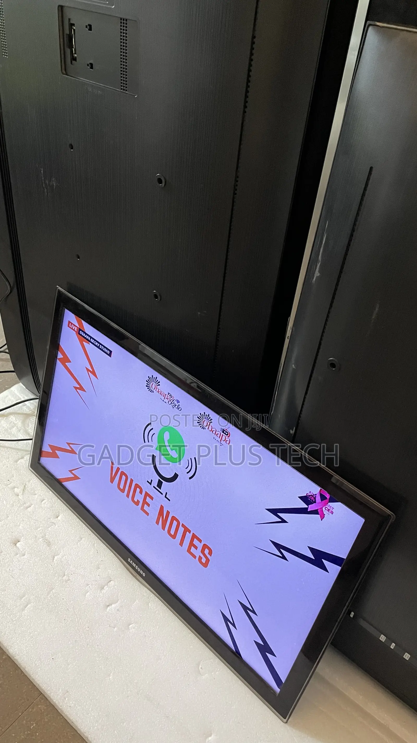 Home Used 32” Samsung FHD TV