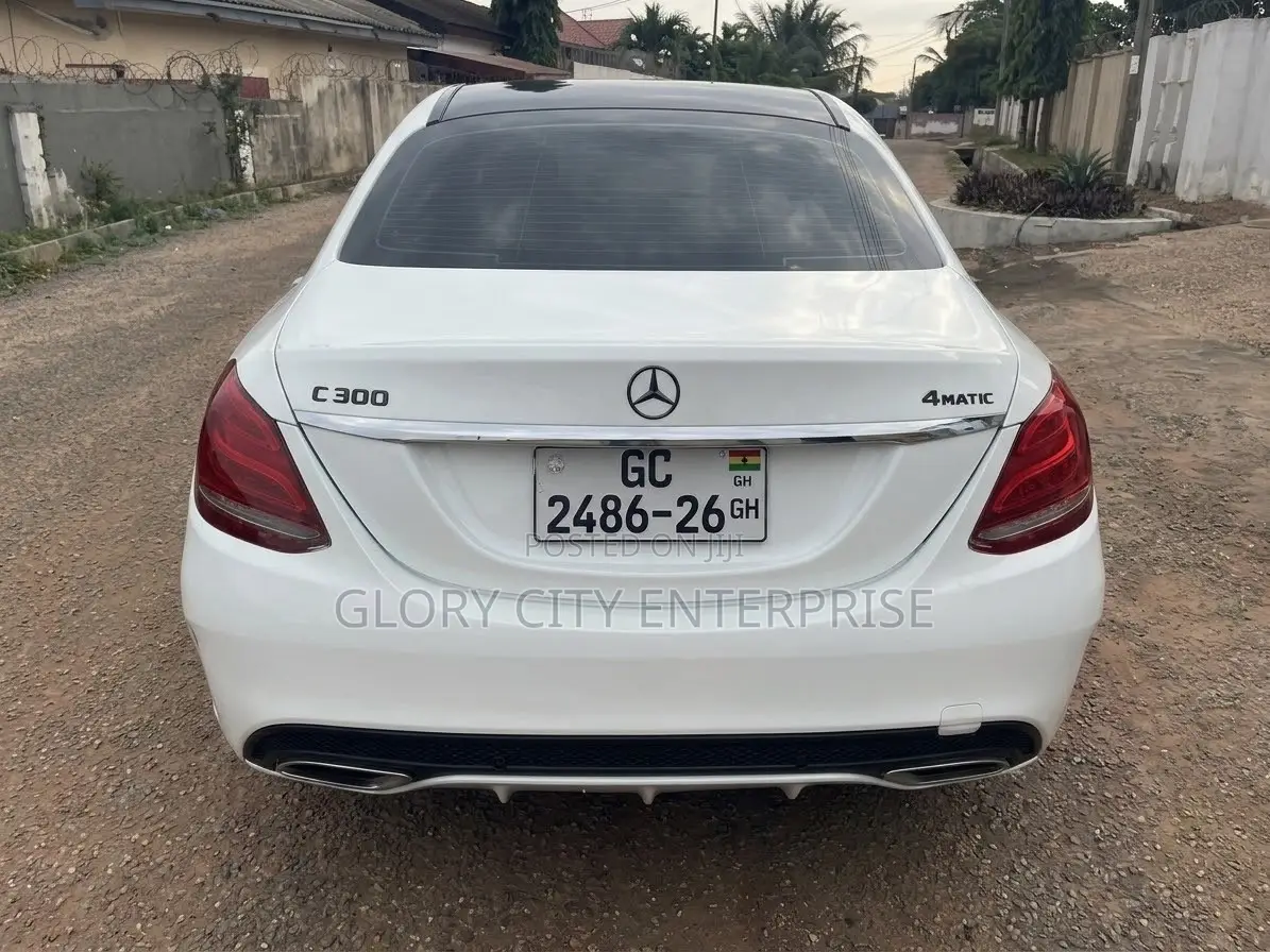 Mercedes-Benz C300 2016 White
