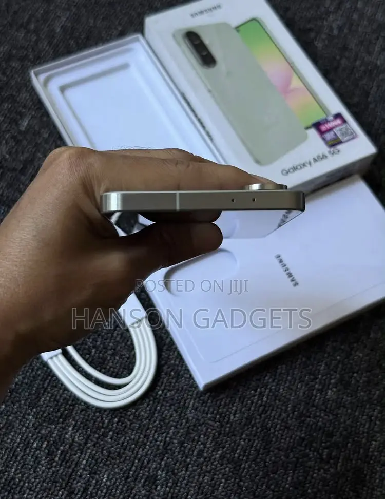 New Samsung Galaxy A56 256 GB Green