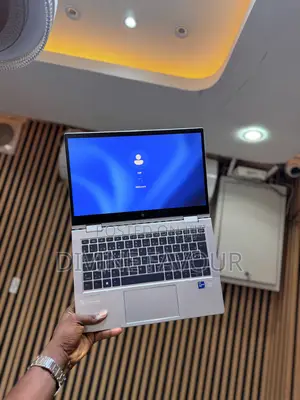Laptop HP EliteBook 830 G8 16GB Intel Core i7 SSD 512GB