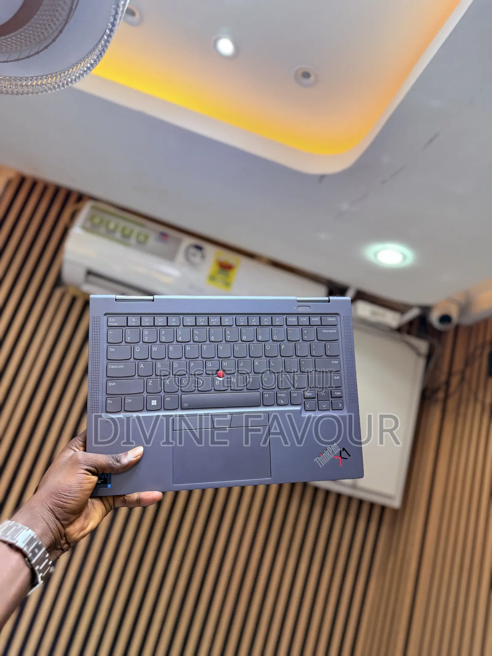 Laptop Lenovo ThinkPad X1 Yoga 16GB Intel Core i7 SSD 512GB