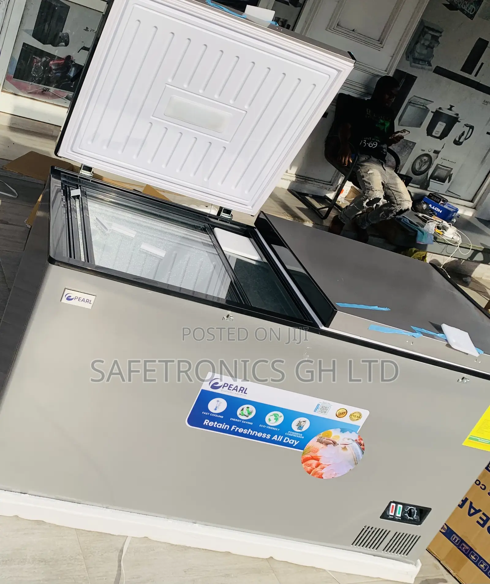 Super New 418L 2 Door Pearl FreezeMax Freezer Grey