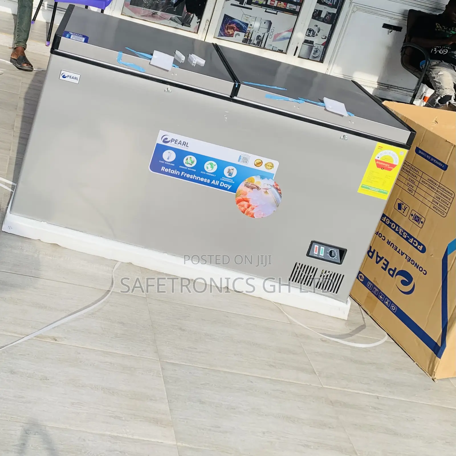 Super New 418L 2 Door Pearl FreezeMax Freezer Grey