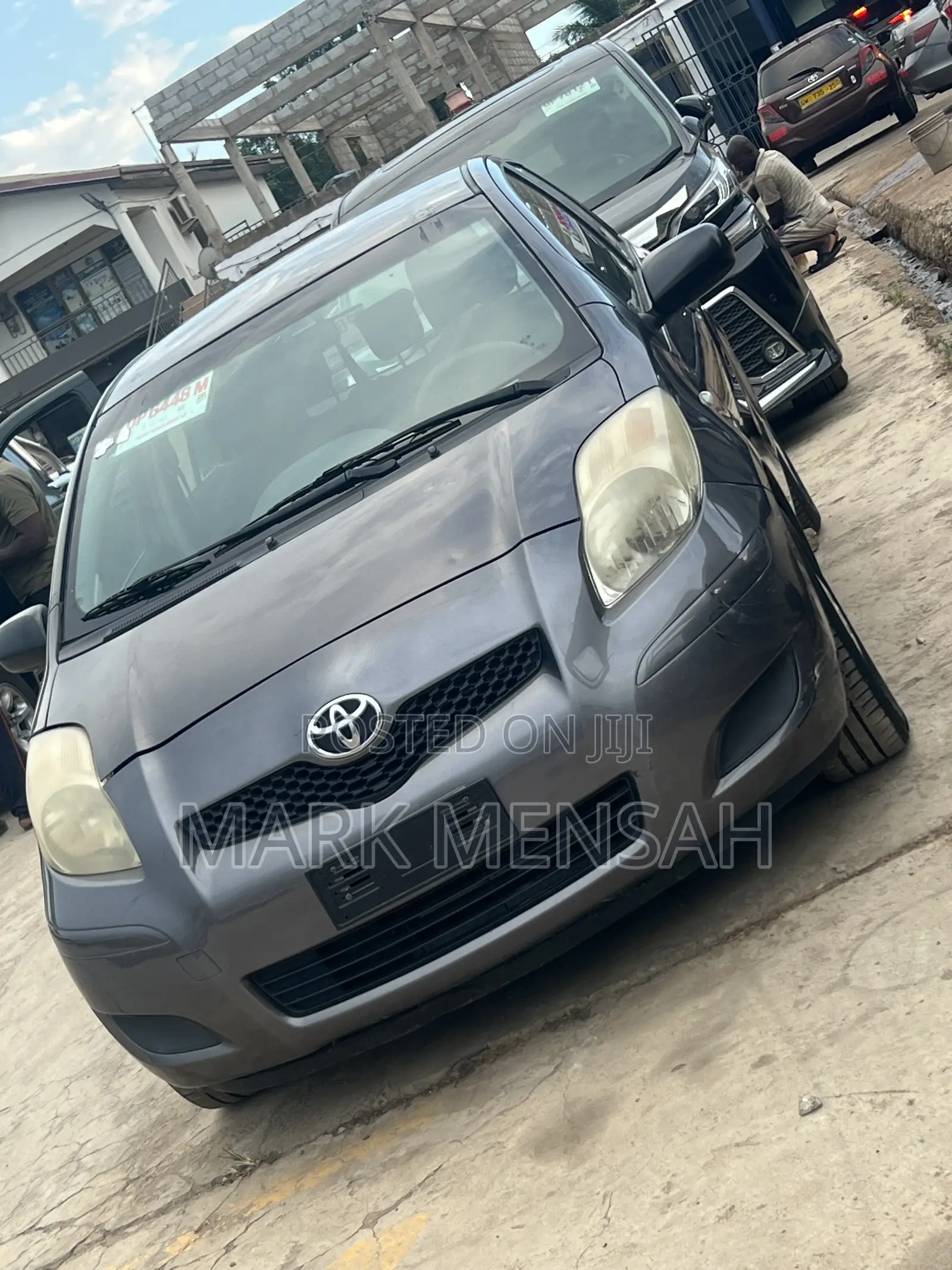 Toyota Yaris 2010 Gray