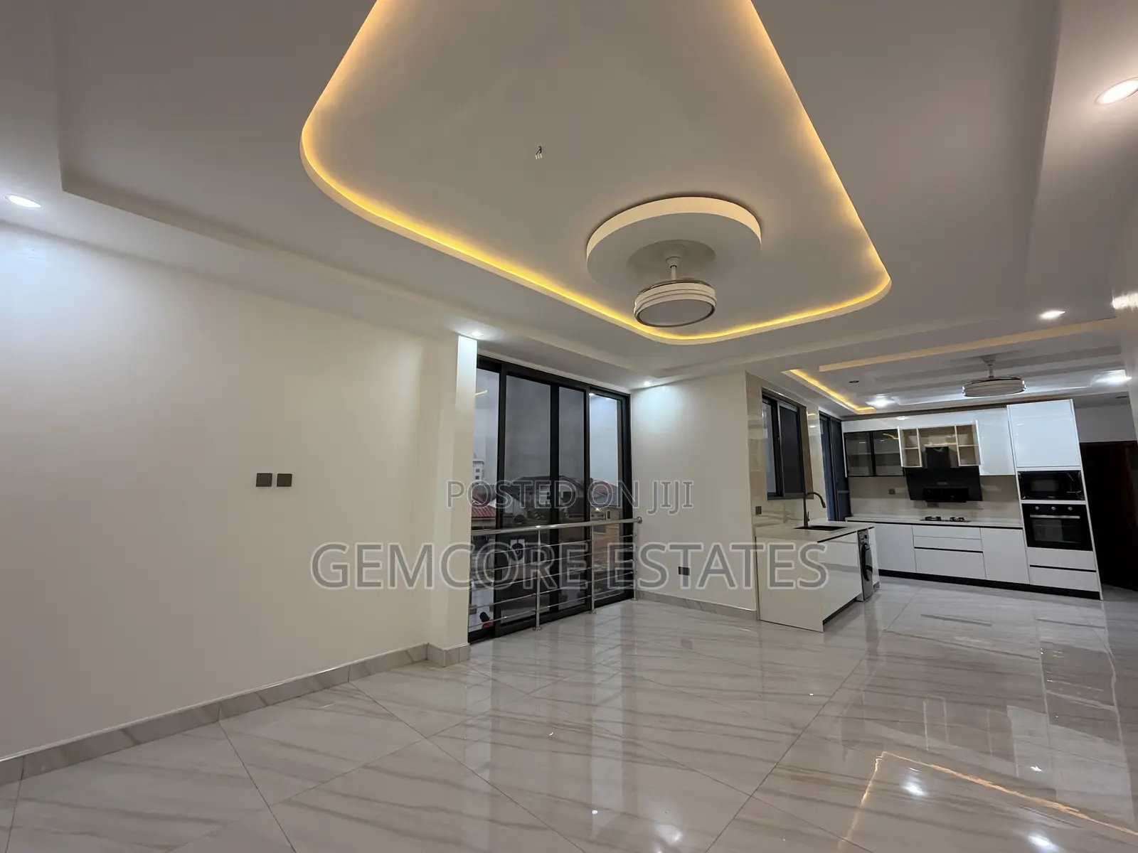 3bdrm Apartment in Adjiringanor, East Legon for sale