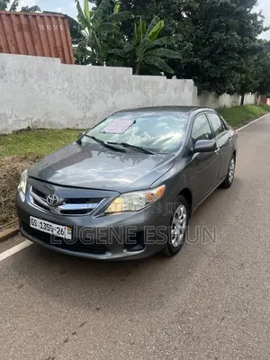 Toyota Corolla 2013 Gray
