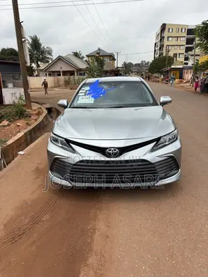 Toyota Camry LE 2023