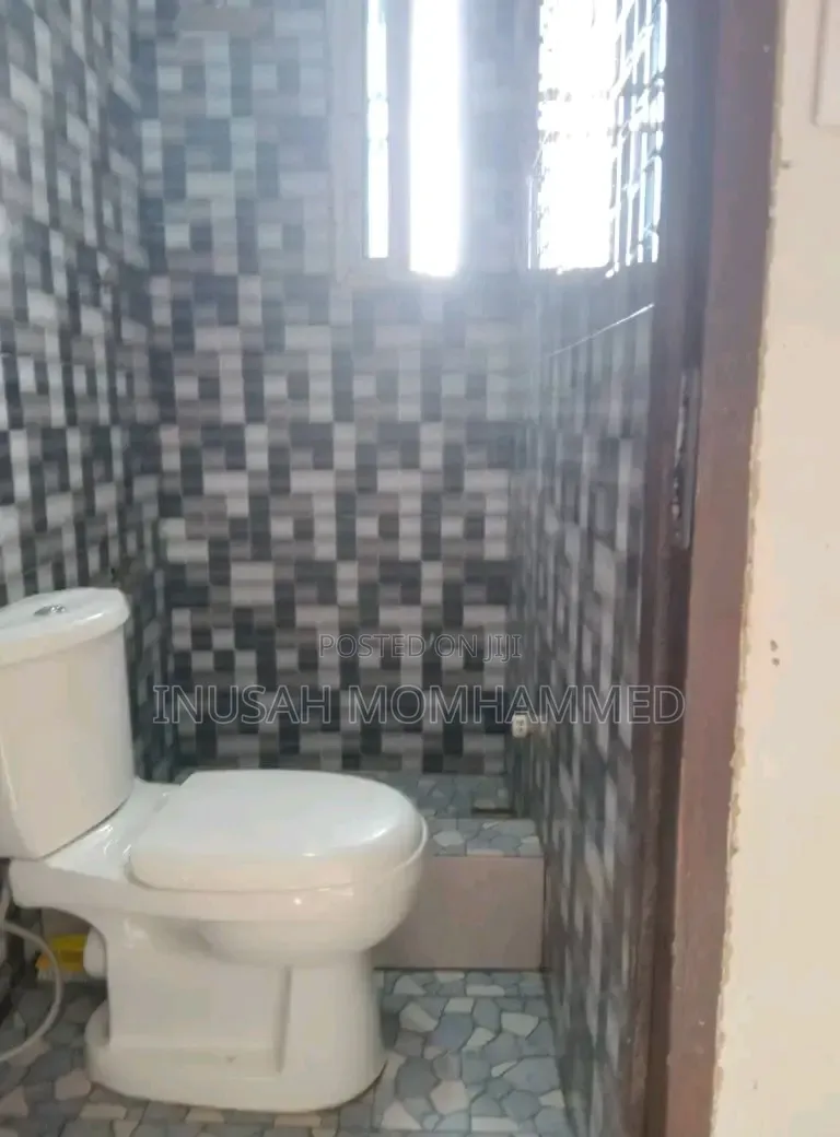 1bdrm Apartment in Inusah, Palm Wine for rent