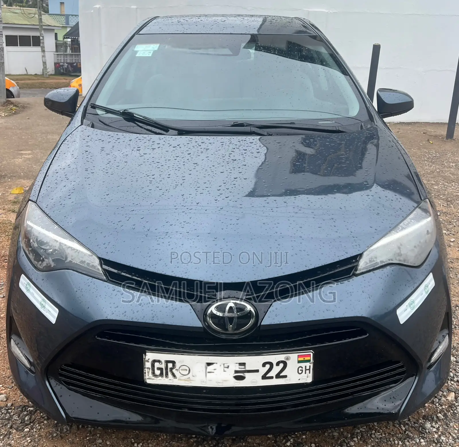 Toyota Corolla LE (1.8L 4cyl 2A) 2019 Gray