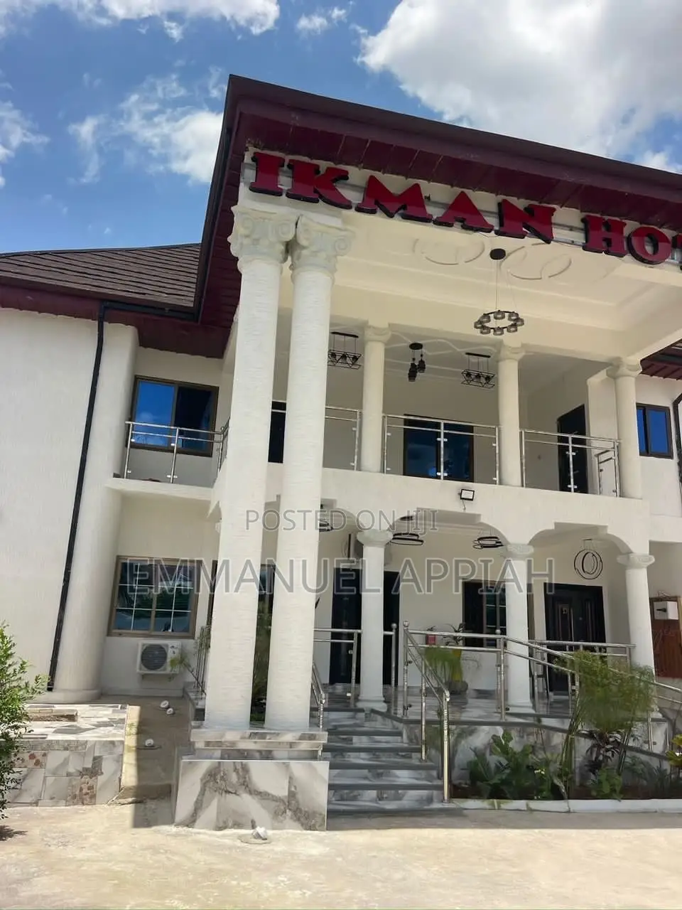 16bdrm House in Ohwim Abrempo, Kumasi Metropolitan for sale