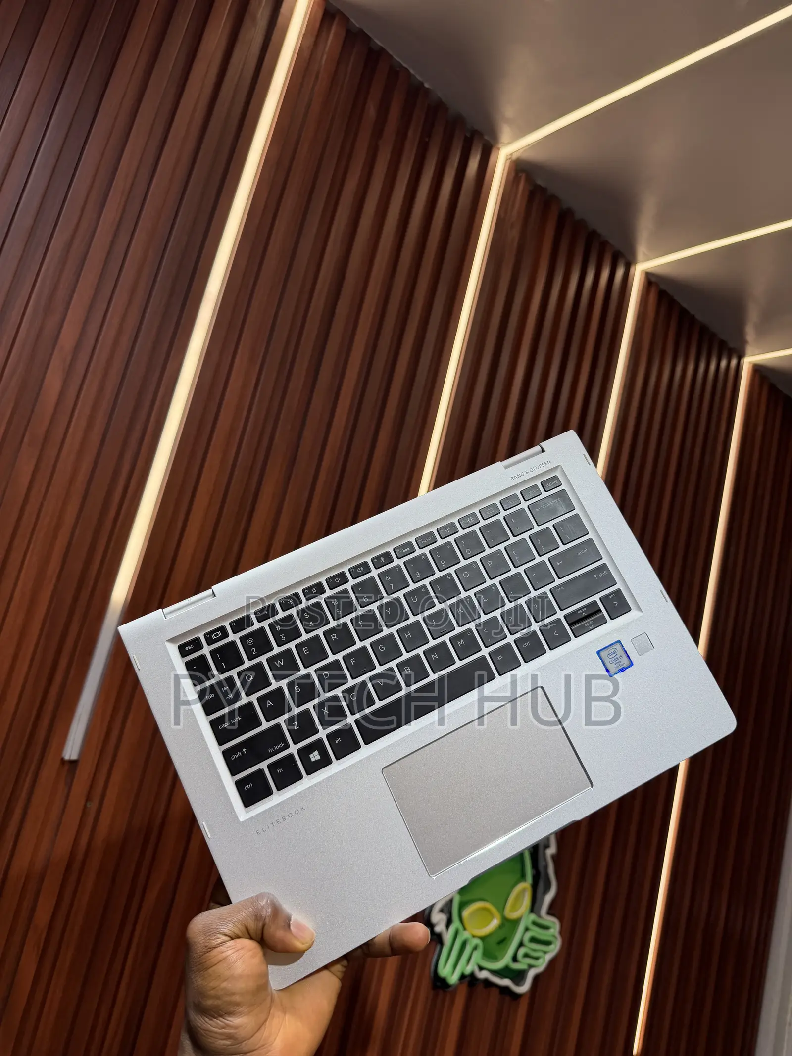 Laptop HP EliteBook x360 1030 G2 8GB Intel Core i5 SSD 256GB