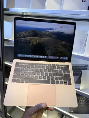 Laptop Apple MacBook Air 2019 8GB Intel Core i5 SSD 128GB