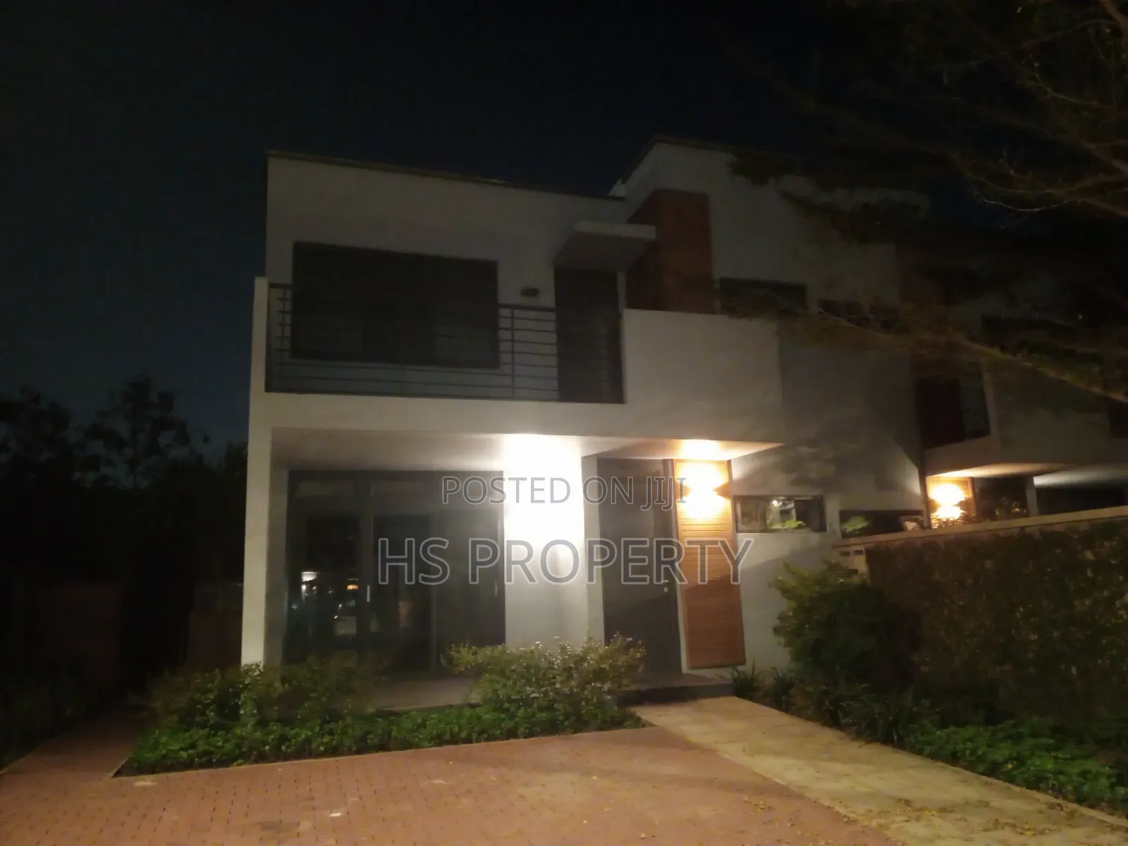 4bdrm Condo in Owusu Ansah for rent