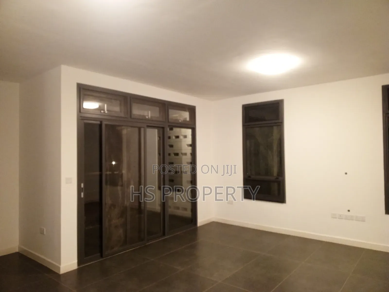 4bdrm Condo in Owusu Ansah for rent