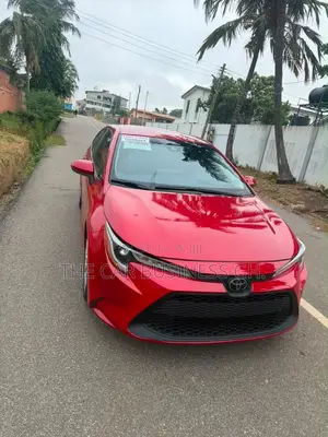 Toyota Corolla LE 2020 Red