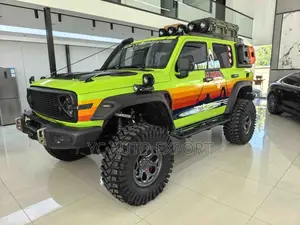Tank 300 2022 Green