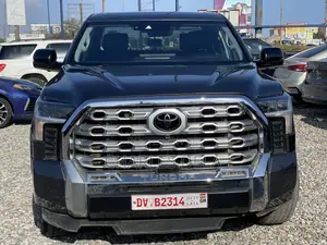 Toyota Tundra Hybrid 2024 Black