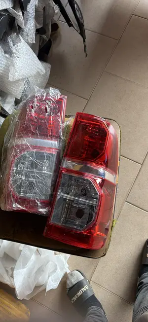 Hilux Vigo 2012 Taillights